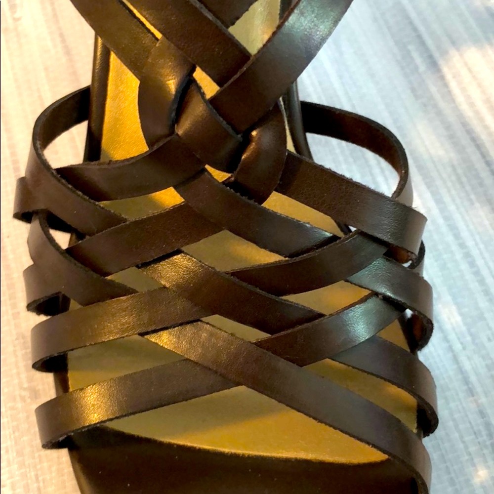 Leather Sandals. - Picture 7 of 7